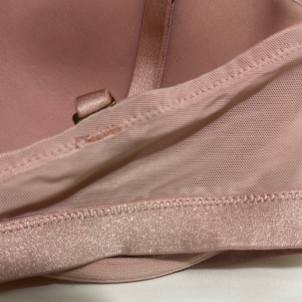 Soma Pink Lace Bra with Full Coverage and Adjustable Straps - Picture 4 of 7